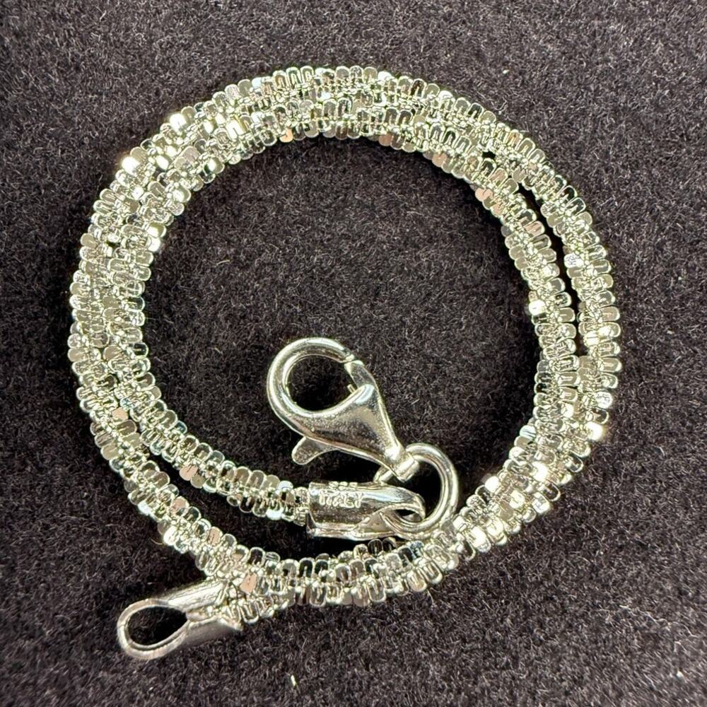 Solid 925 Sterling Silver Twisted Rock Rhodium Plated Bracelet 7" Long 2mm Wide